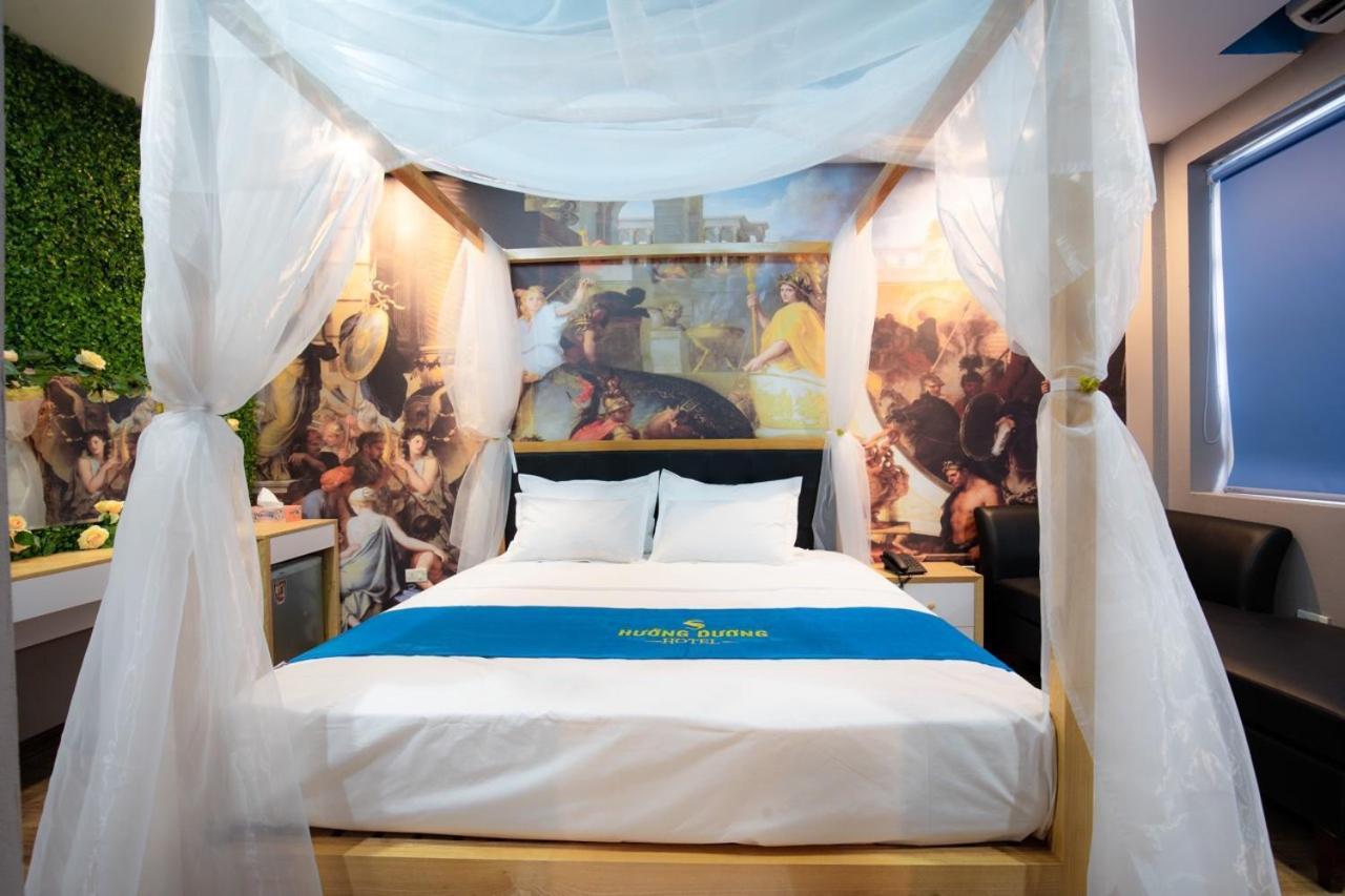 Huong Duong - Yen Xa, Hn - By Bay Luxury Apartment Hanoi