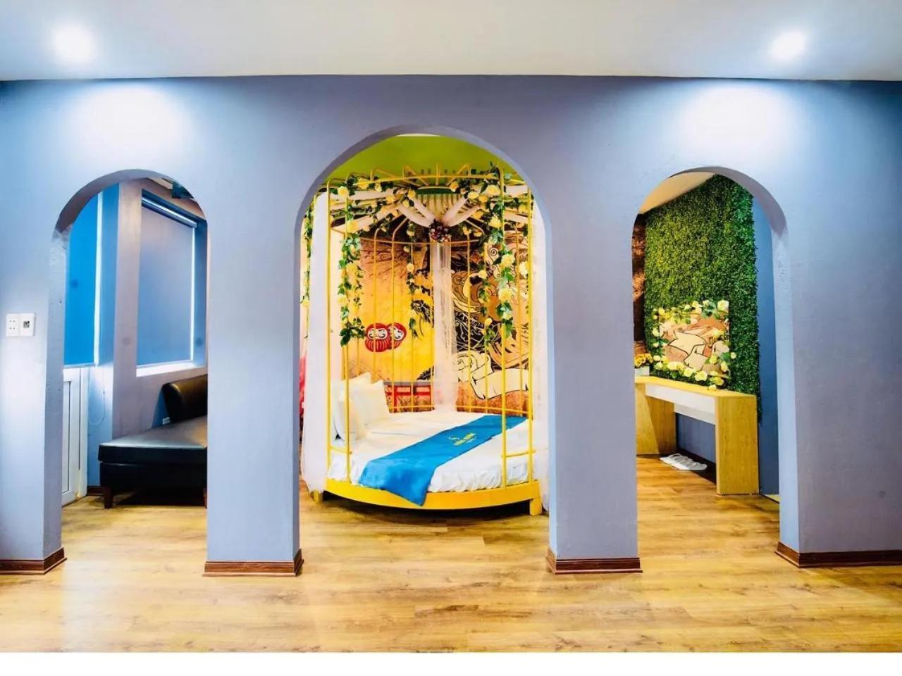 Huong Duong - Yen Xa, Hn - By Bay Luxury Apartment